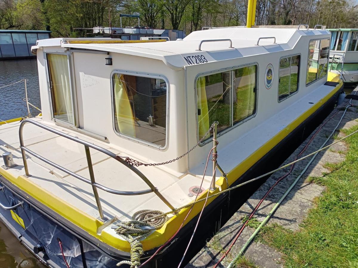 Ille Flottante, Maison Eclusiere Et Hebergements Insolites Sur Le Canal Hede-Bazouges Экстерьер фото